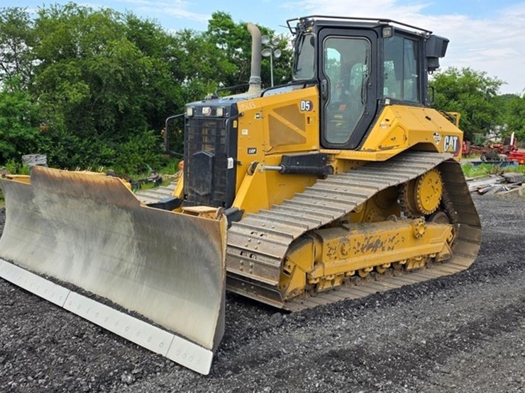 2021-caterpillar-d5-lgp-image-1