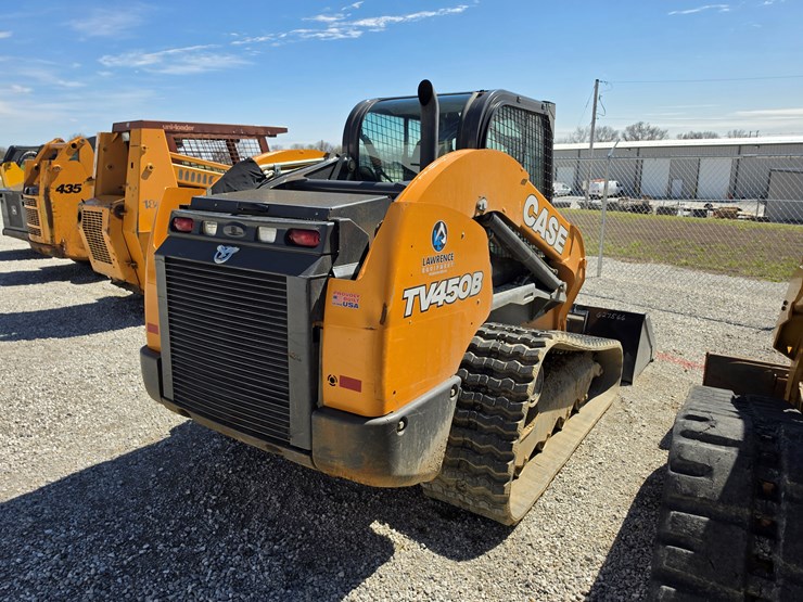 2021-case-tv450b-image-17