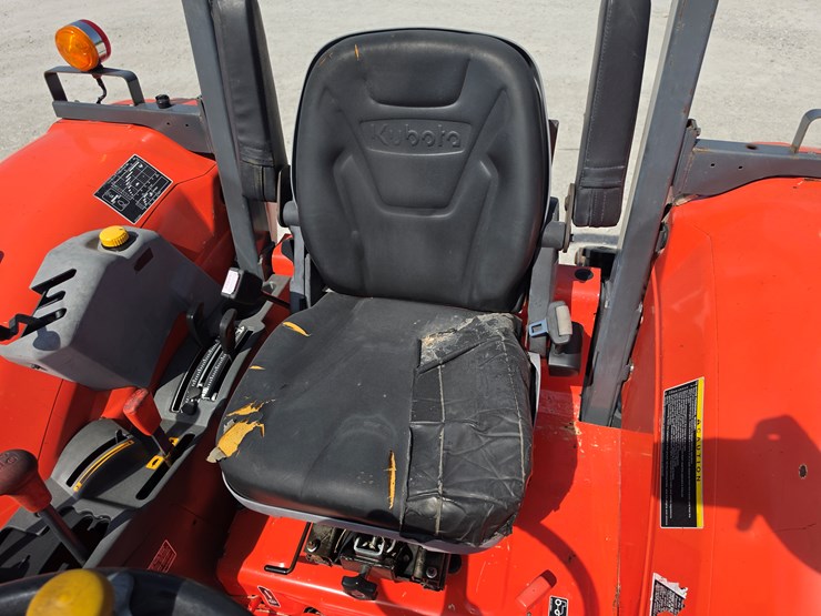 kubota-m7060-image-15