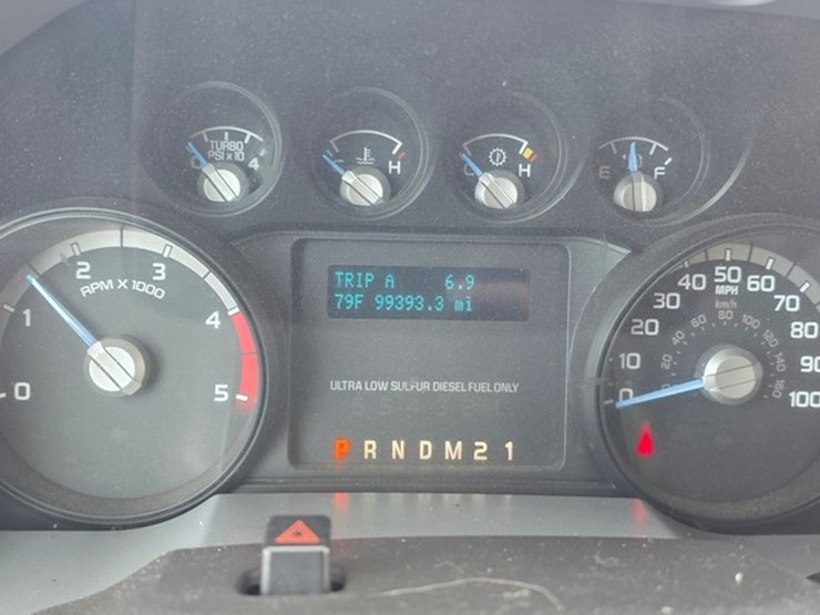 2014-ford-f350-image-66