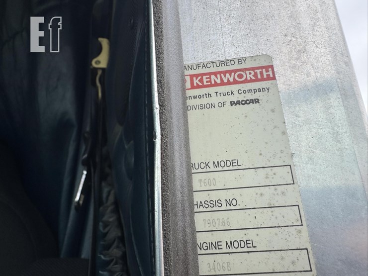 1998-kenworth-t600-image-48