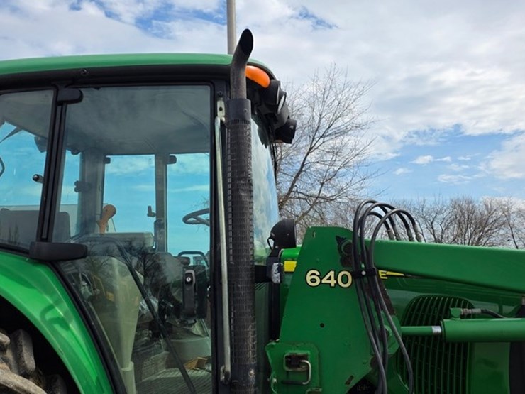 2002-john-deere-6420-image-12