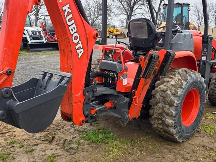 2018-kubota-l47-image-23