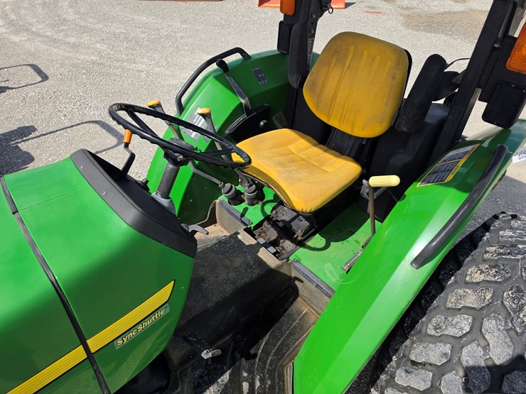 2004-john-deere-5220-image-6