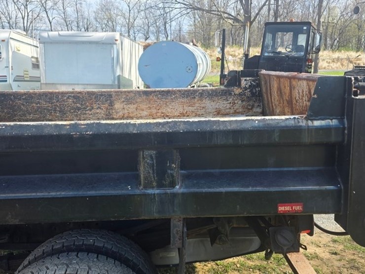 2014-ford-f350-image-17