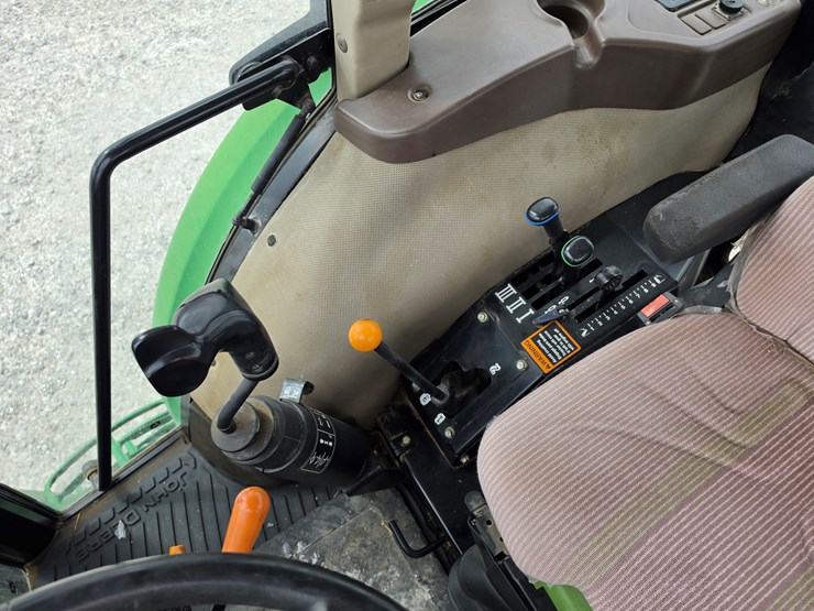 2009-john-deere-6115d-image-20