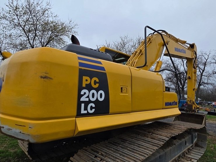 2012-komatsu-pc200-lc-8-image-23