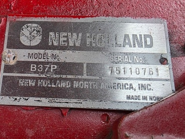 new-holland-b37p-image-5