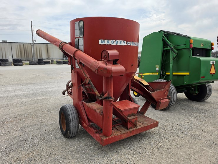 massey-ferguson-15-image-7