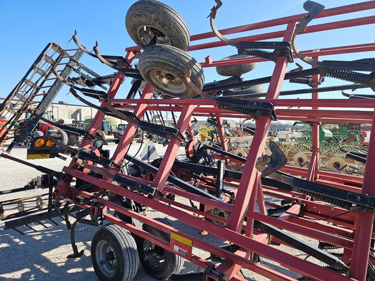 2007-case-ih-200-image-13