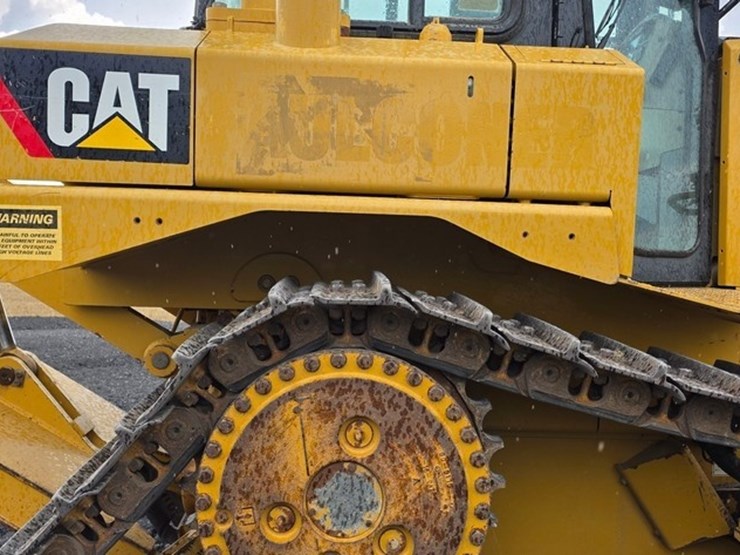 2012-caterpillar-d6t-xl-image-37