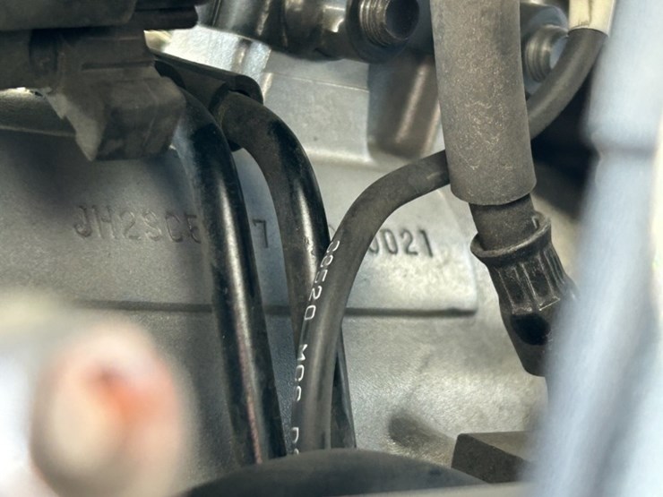 2012-honda-st1300-motorcycle-image-19