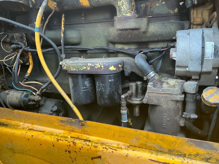 1989-john-deere-640d-image-12