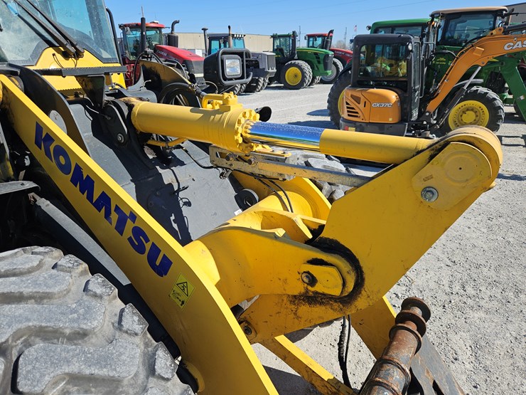 2022-komatsu-wa270-8-image-20