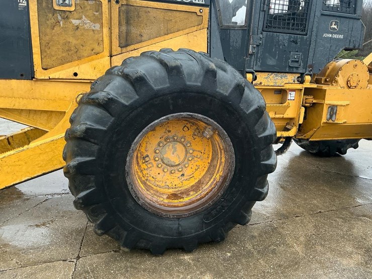 2012-deere-648-image-55