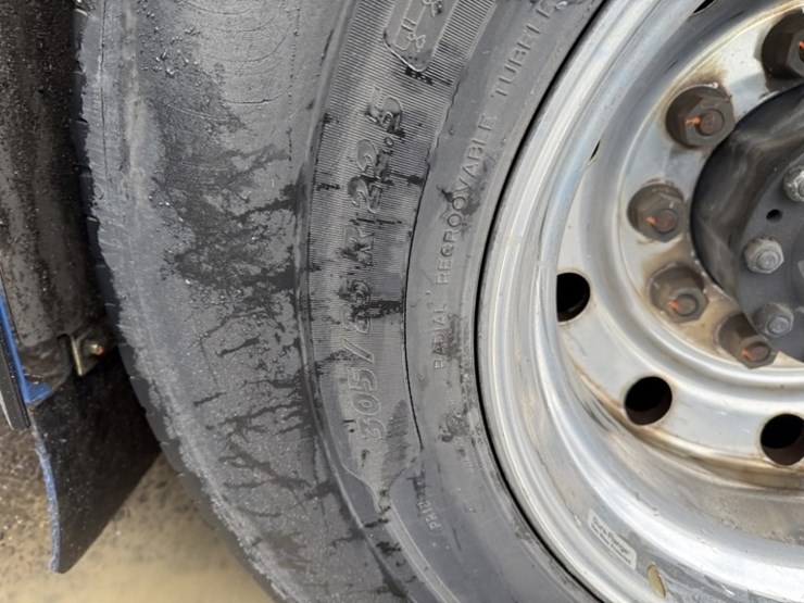 2012-gillig-40'-electric-transit-bus-image-12