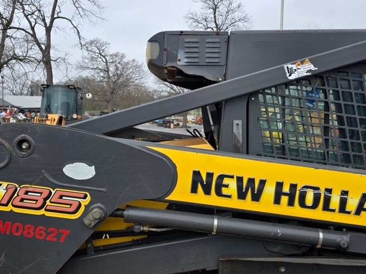 2008-new-holland-c185-image-16