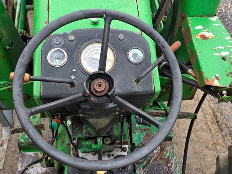 john-deere-2630-image-41