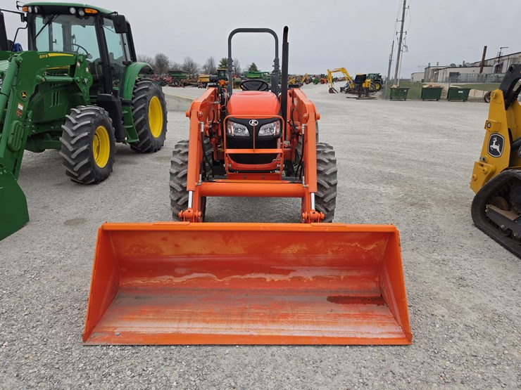2014-kubota-m6060-image-2