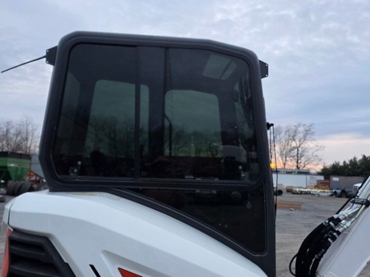 2022-bobcat-e35i-image-26