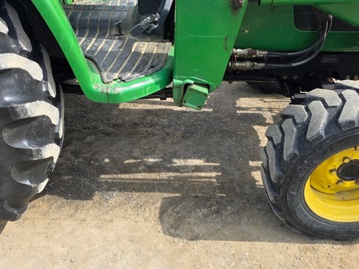 1999-john-deere-4600-image-10