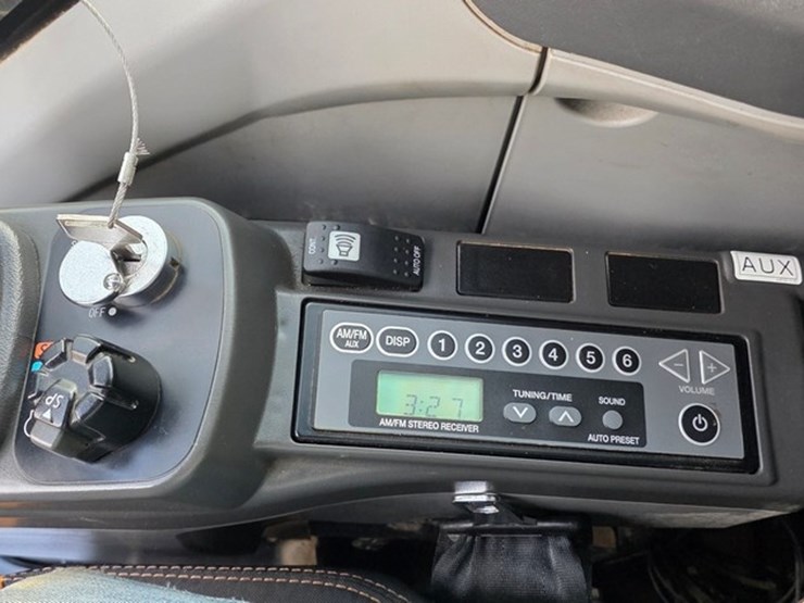 2021-case-cx80c-image-70