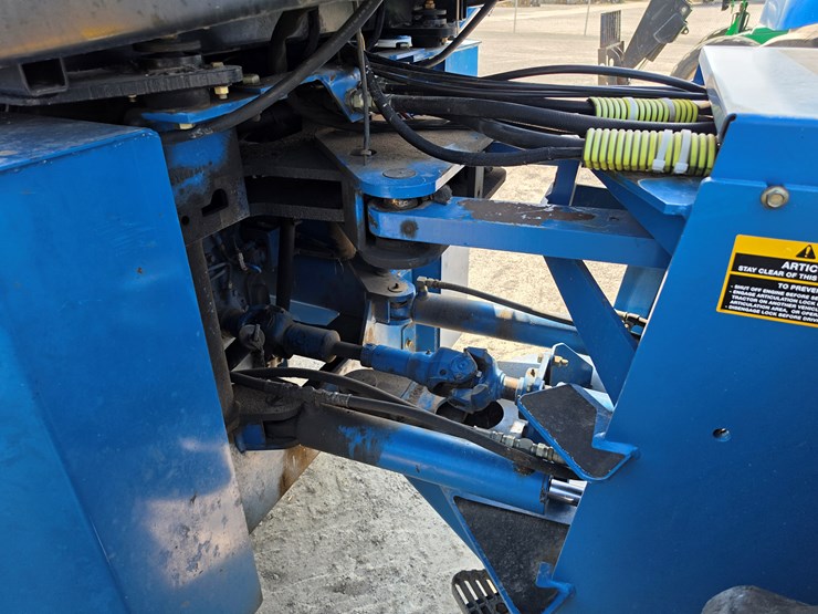 2000-new-holland-9384-image-12