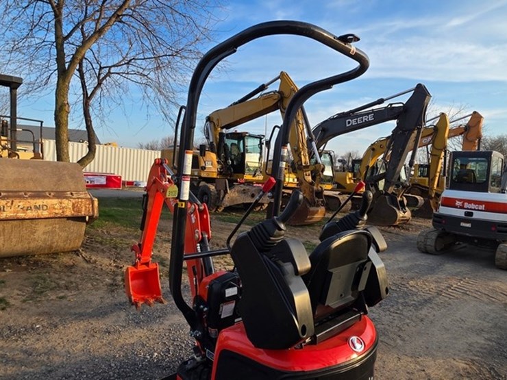 2023-kubota-u10-5-image-14