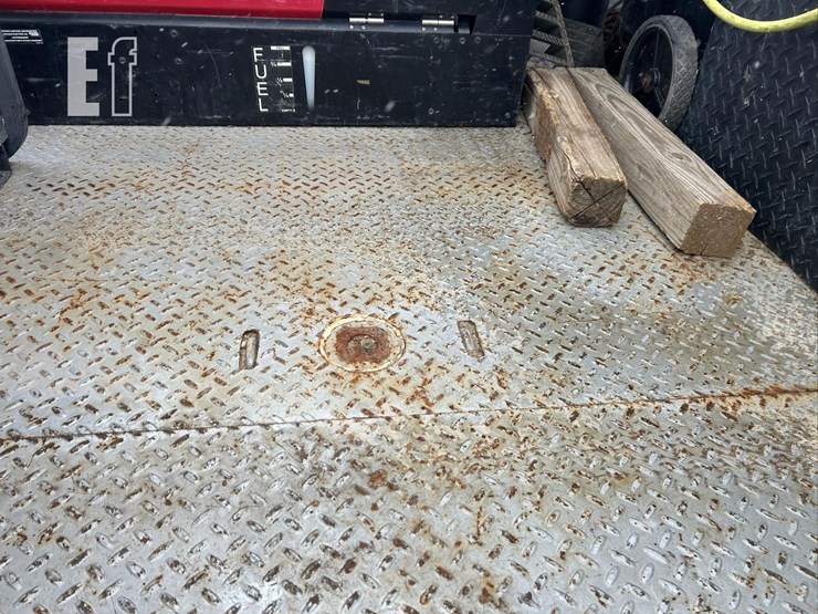 2016-ford-f350-xlt-image-41