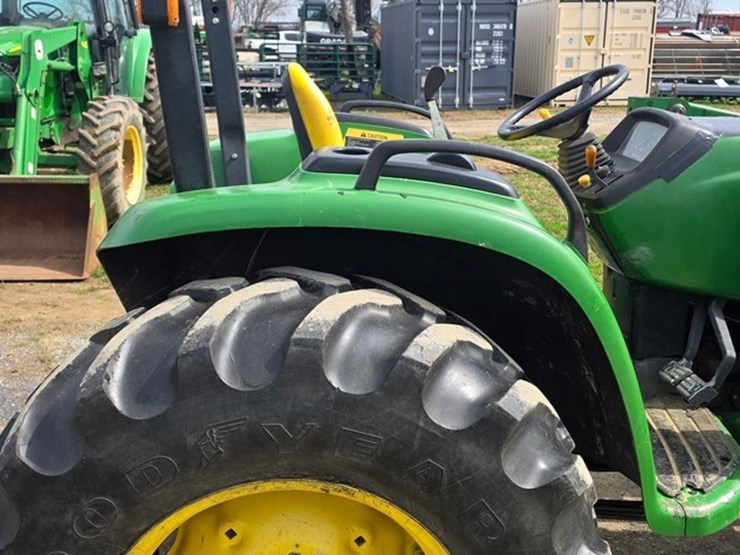 1999-john-deere-4600-image-13