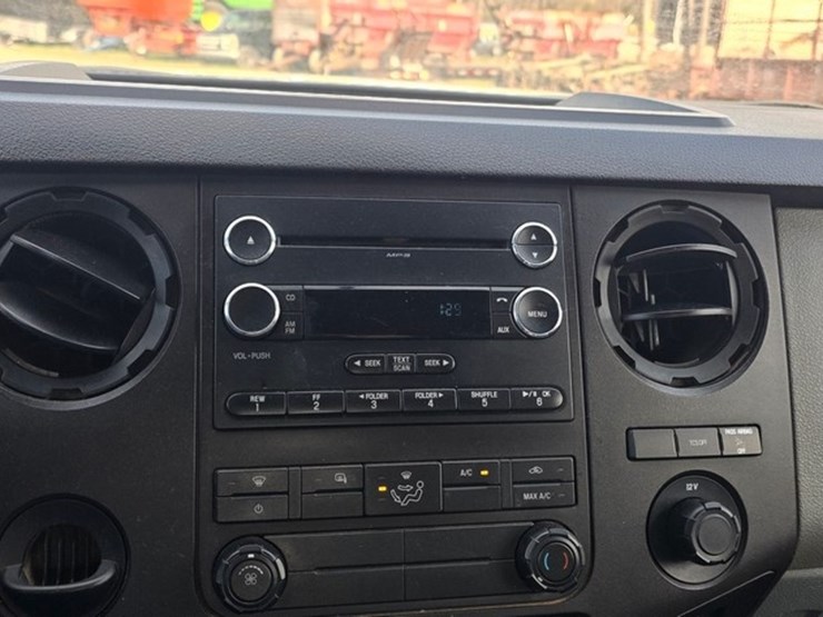 2014-ford-f350-image-62