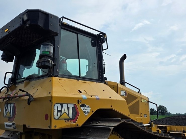 2021-caterpillar-d5-lgp-image-28
