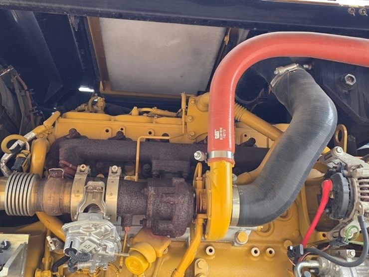 2018-caterpillar-m322f-image-58