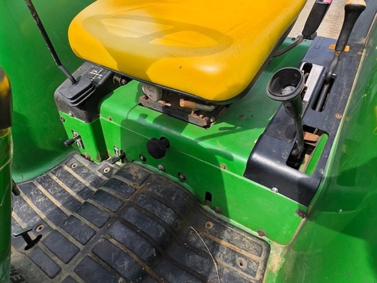 1999-john-deere-4600-image-34