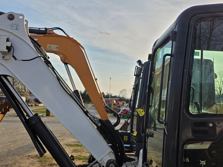 2019-bobcat-e55-image-16