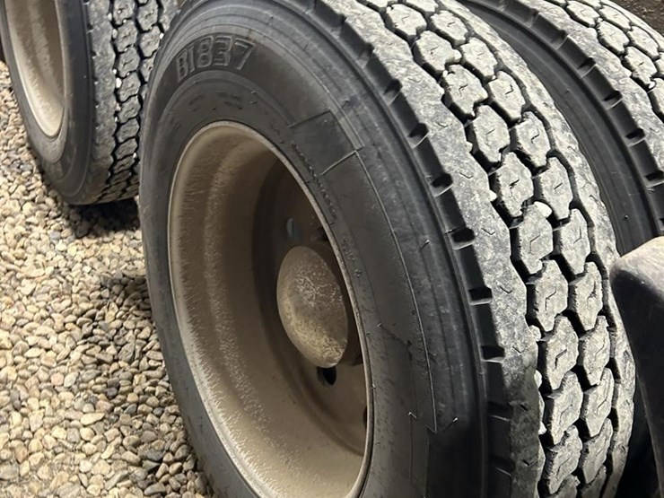 1996-kenworth-t600-image-9