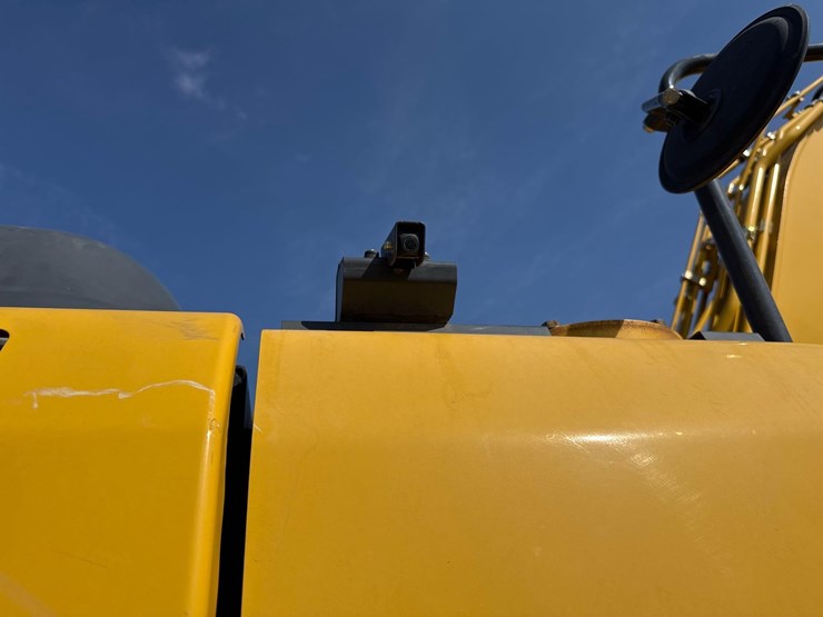 2023-kobelco-sk210-lc-11-image-26