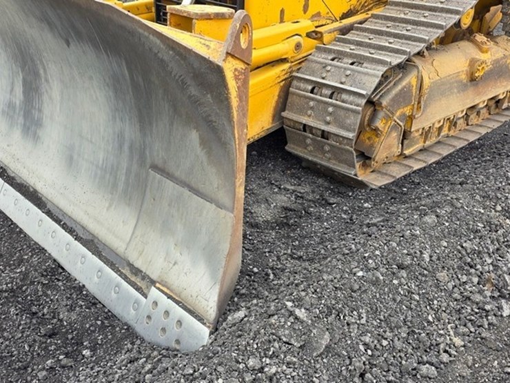 2012-caterpillar-d6t-xl-image-6