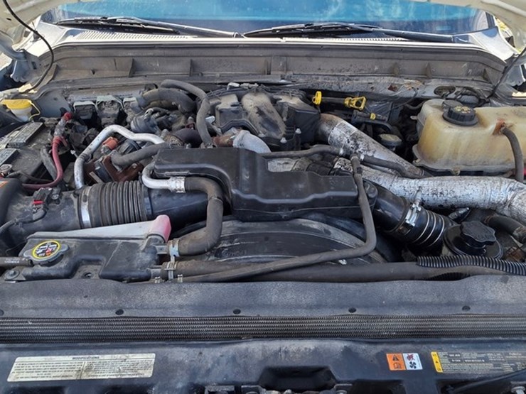 2014-ford-f350-image-39