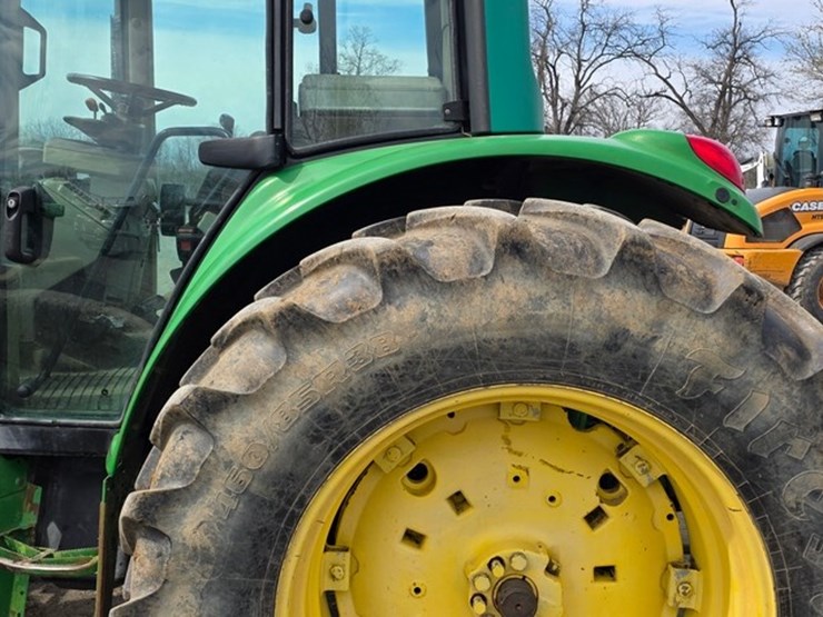 2002-john-deere-6420-image-25