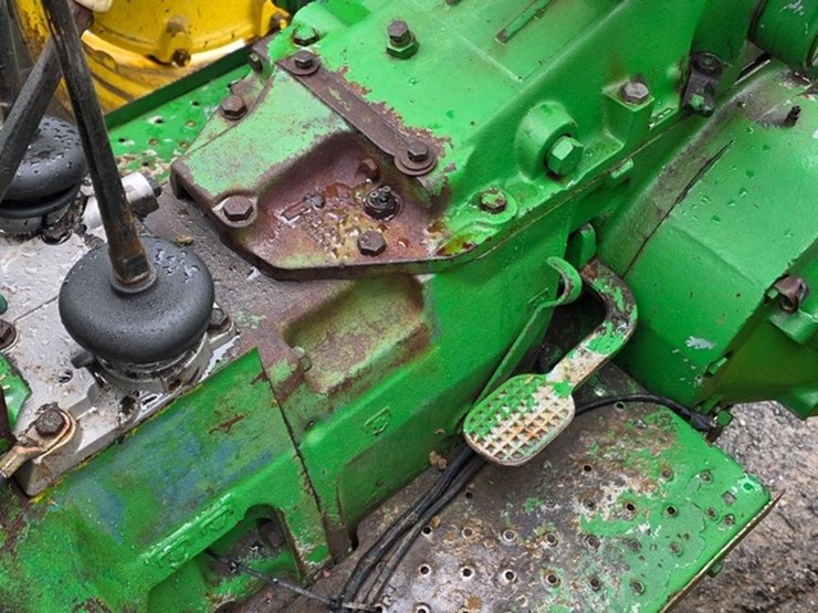 john-deere-2630-image-36