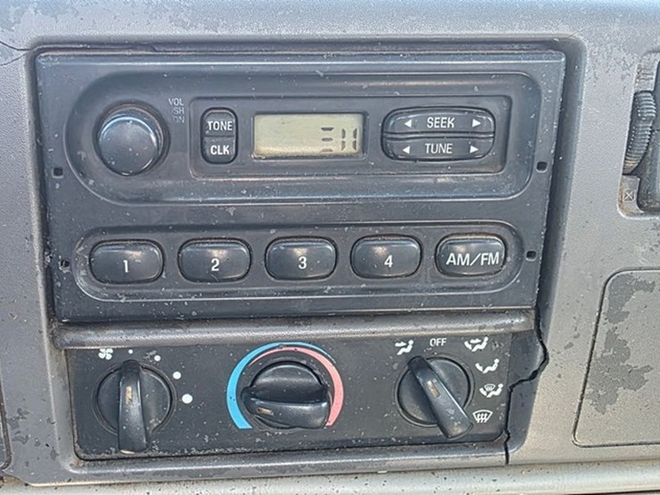 2000-ford-f450-image-53