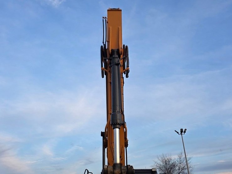 2022-case-cx250d-image-60