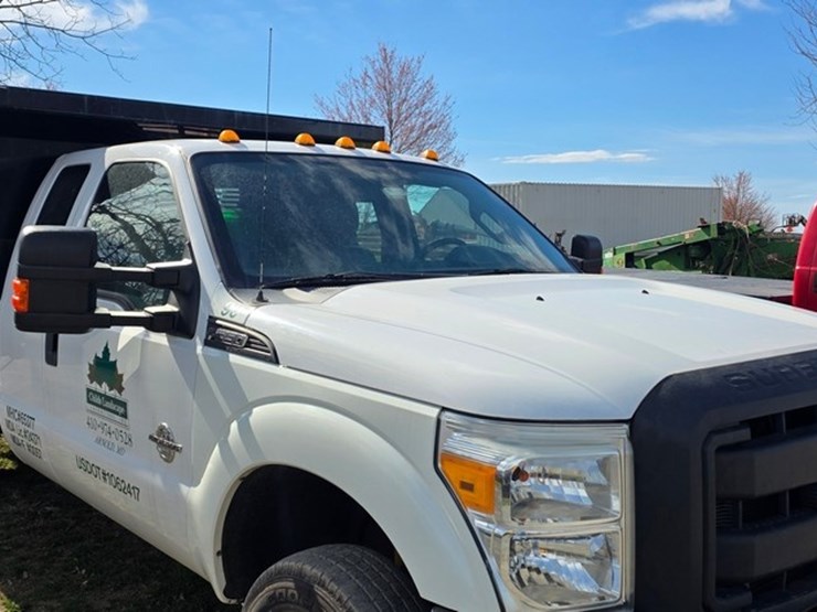 2014-ford-f350-image-36