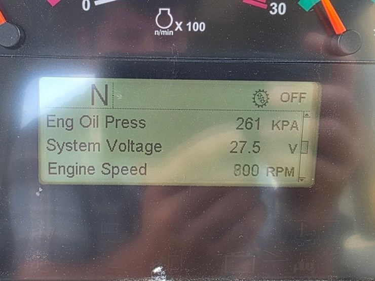 2012-caterpillar-d6t-xl-image-84