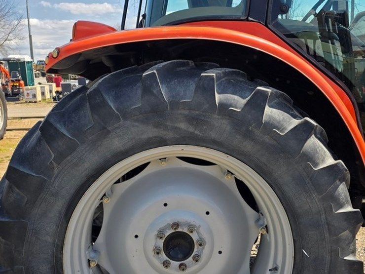 2005-agco-lt75-image-26