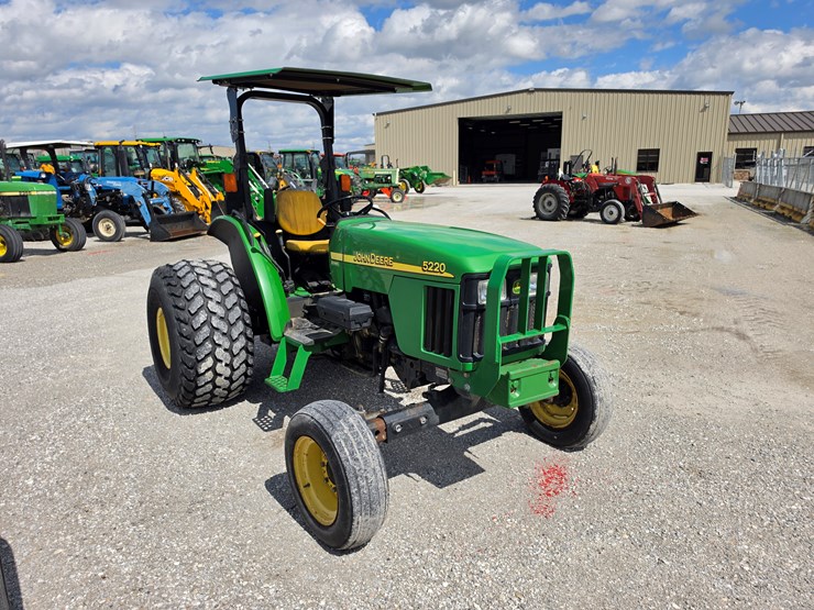 2004-john-deere-5220-image-20