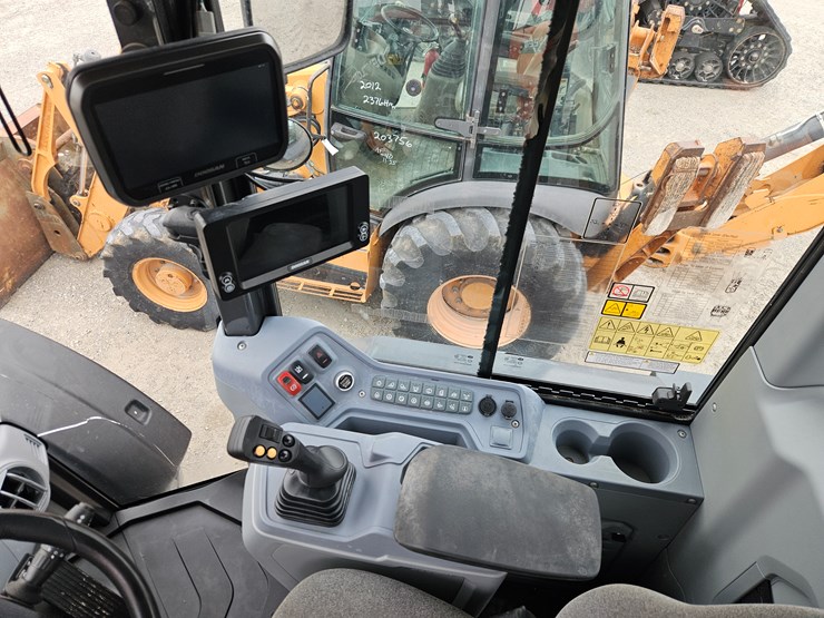 2023-develon-dl220-7-image-12