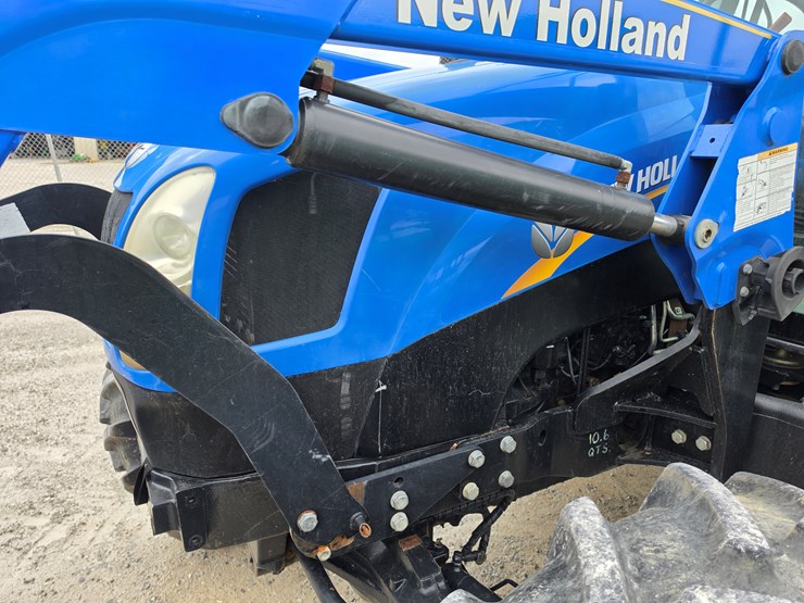 2010-new-holland-t6020-image-21