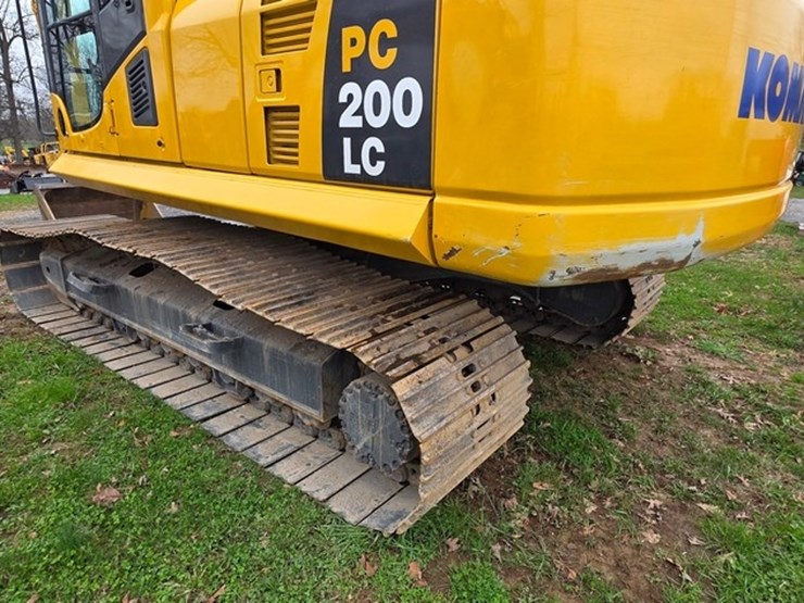 2012-komatsu-pc200-lc-8-image-27
